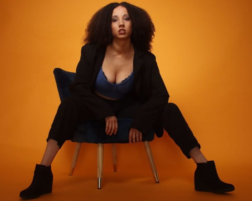 emerging R&B/neo-soul artist, megzz, drops new single, “Boys will be boys,” out now